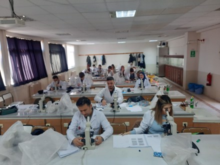 Selçuk Üniversitesi Eczacılık Fakültesi Öğrencilerinden Büyük Başarı!